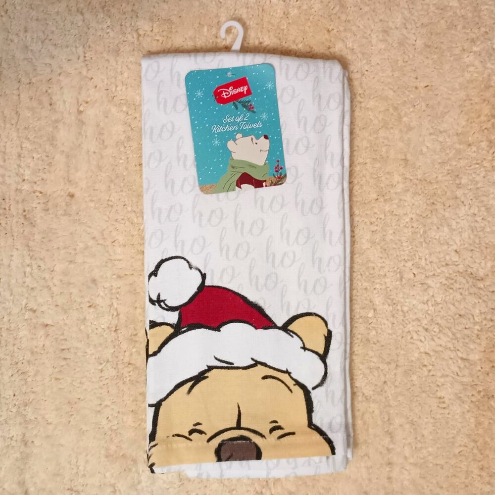 NWT ~ Disney's Winnie The Pooh Bear Holiday Kitchen Towels (Set of 2)